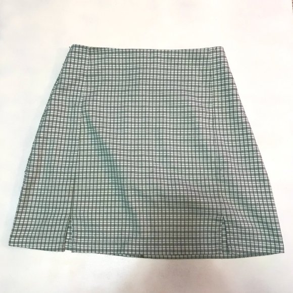 Plaid Green Skirt with 2 Slits - Picture 1 of 3